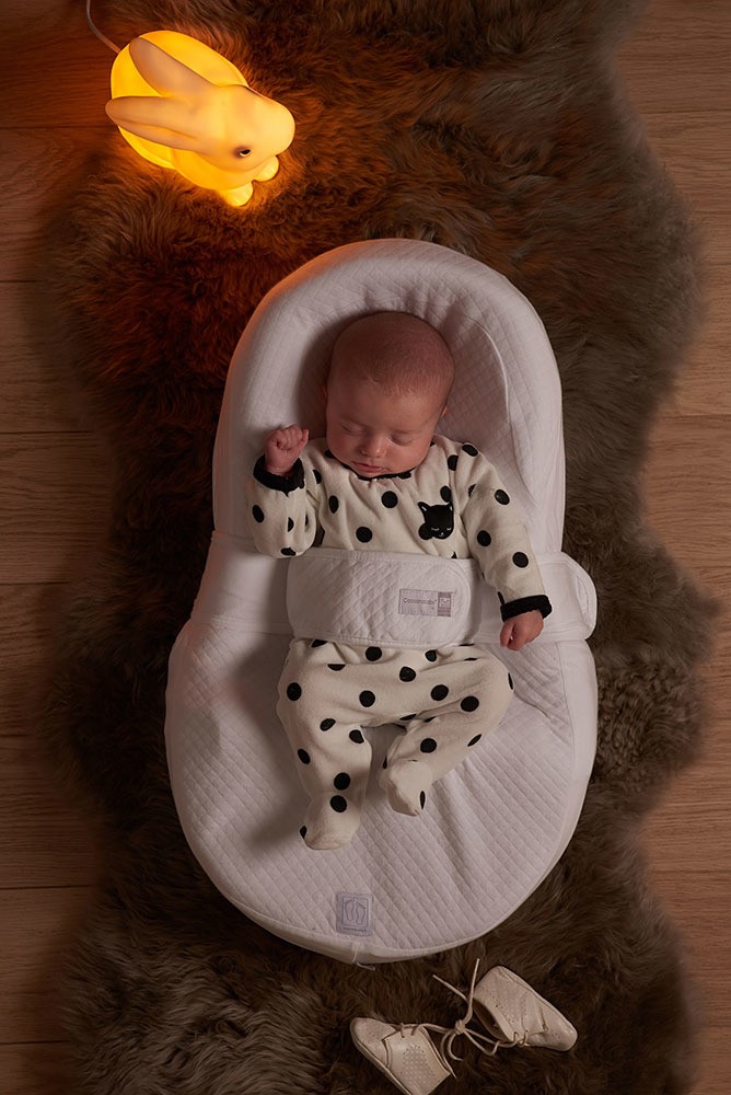 Red Castle, ergonomiczny materac dla niemowląt Cocoonababy,