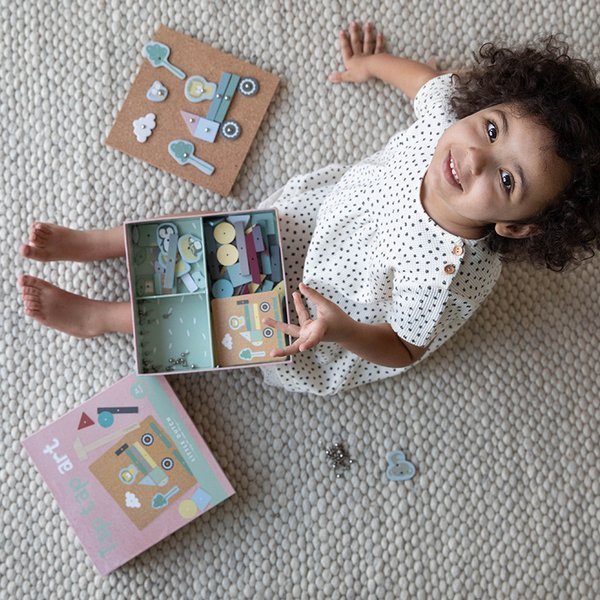 Little Dutch, Przybijanka