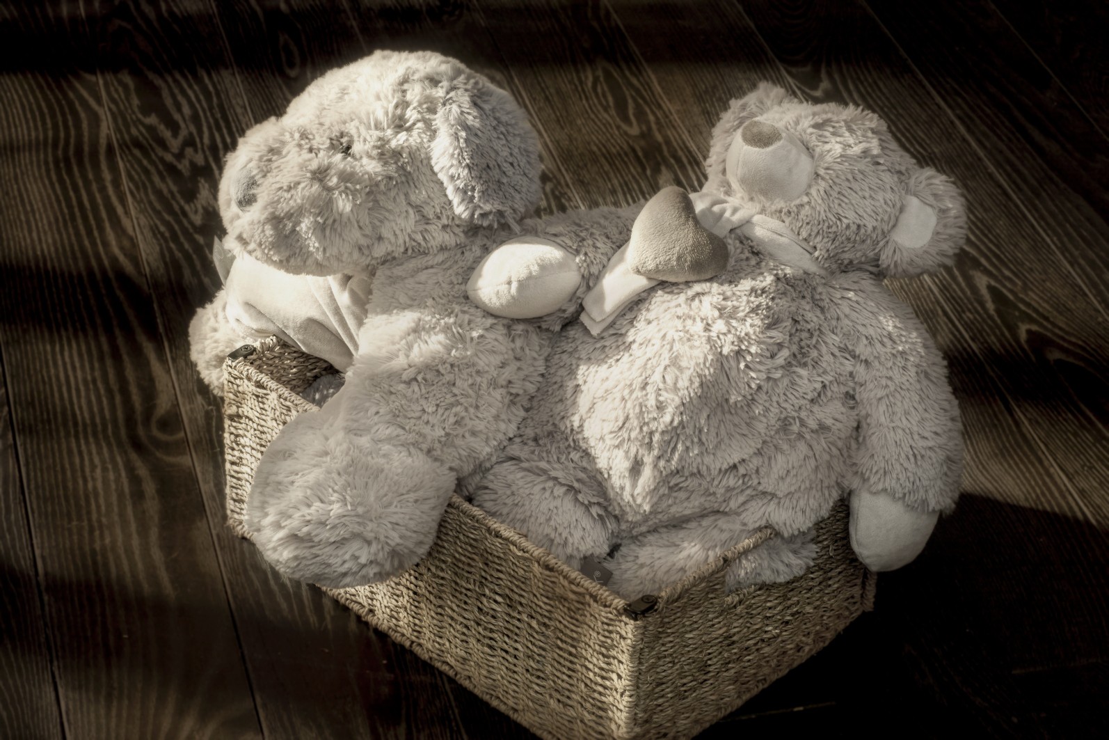 Miś z serduszkiem Quax Pluszak 35cm