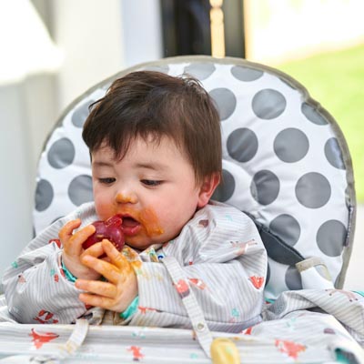 BIBaDO Wodoodporny śliniak BLW Woodland 6m-3l