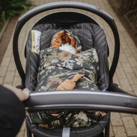 Makaszka Otulacz do fotelika Tropical Vibes 0+