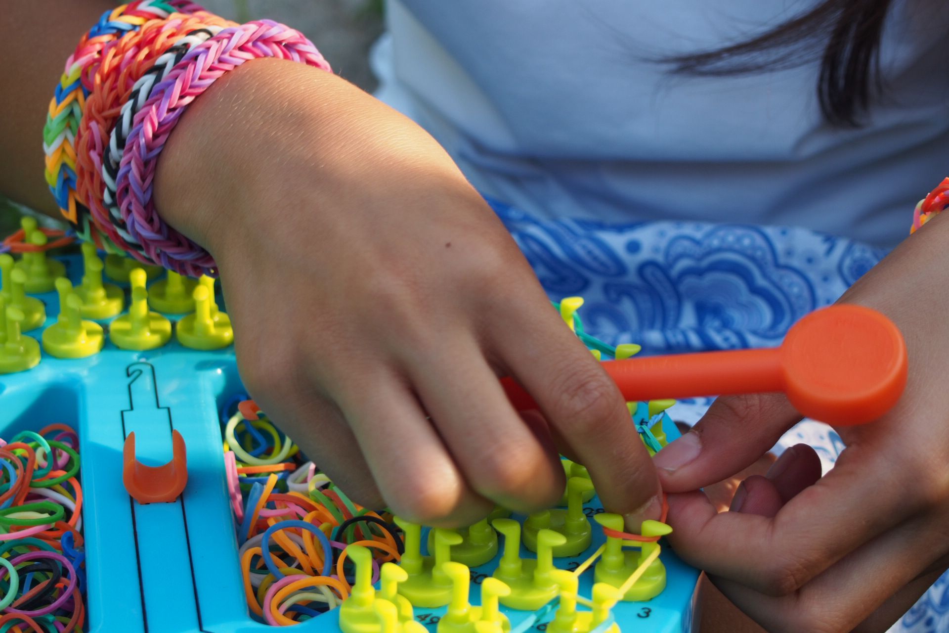 Sunshine Loom Zestaw do Bransoletek 6+