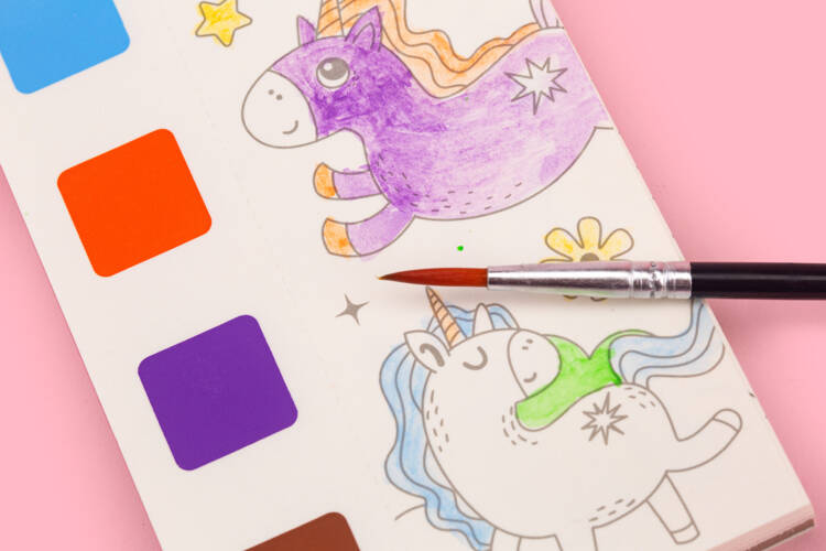 Mieredu Kieszonkowa Kolorowanka Akwarelowa Jednorożce 1+ Pędzelek