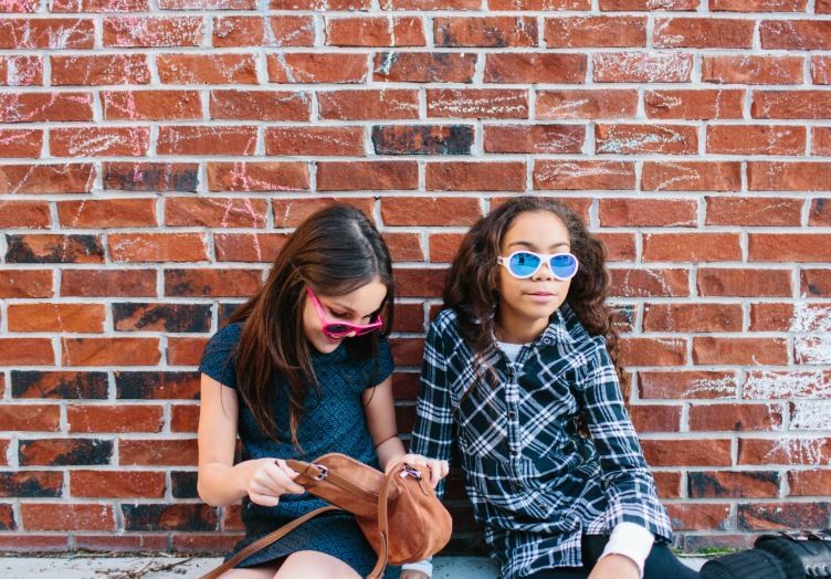 Babiators, Okulary przeciwsłoneczne dla dzieci Aces Aviator Wicked White Orange 7-14