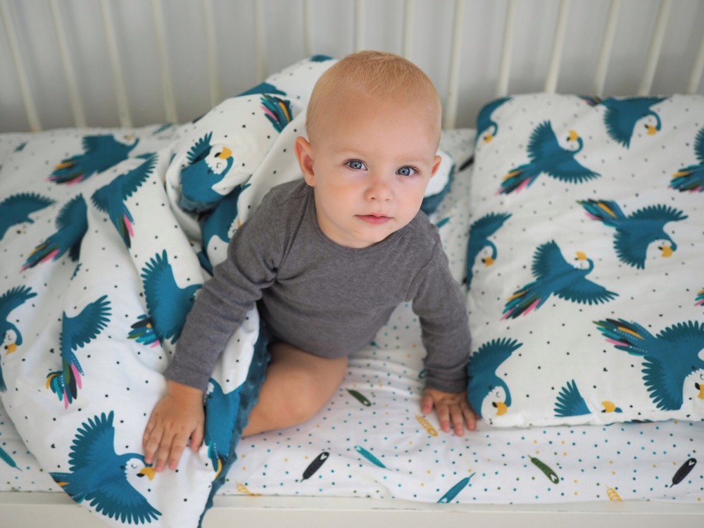 La Millou Prześcieradło Good Night 60x120 cm - Hello World Birds