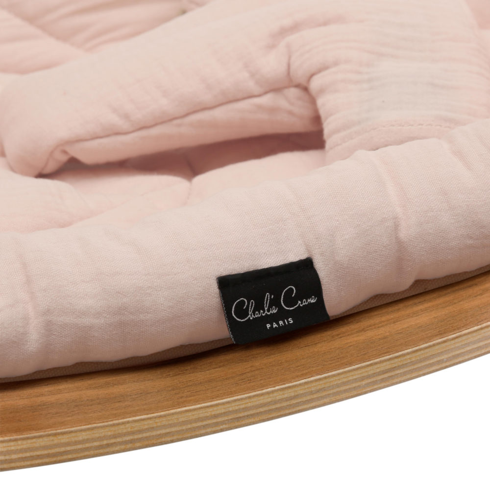 Charlie Crane Leżaczek Levo Orzech Organic Nude Pink 0+