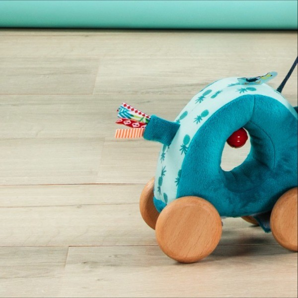 Lilliputiens Nosorożec Marius Zabawka do ciągnięcia 12m+