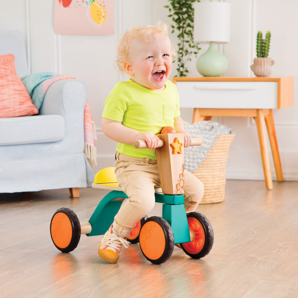 Btoys Drewniany 4-kołowy rowerek biegowy 18m+