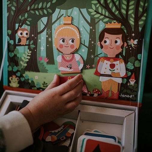 Janod Magnetyczna układanka Świat baśni Magnetibook 3-8 lat