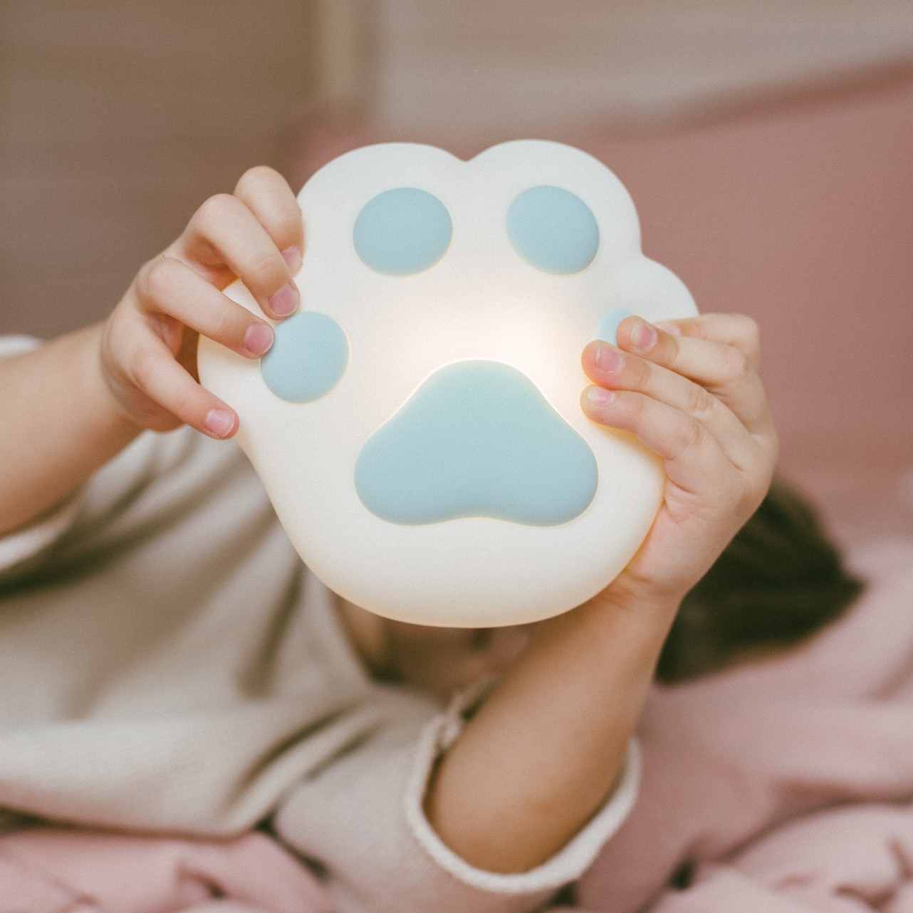 Rabbit&Friends, Łapka lampka silikonowa niebieska