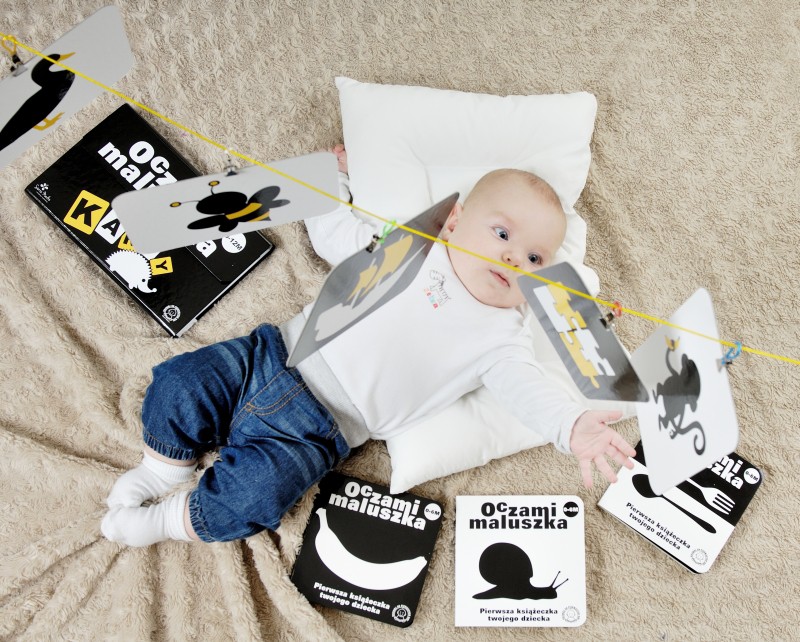 Oczami Maluszka Sztućce Edukacyjne 6m+ | Fabryka Wafelków