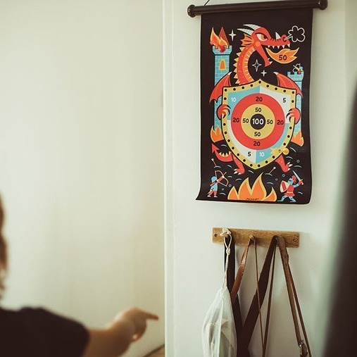 Janod Magnetyczna gra w rzutki Smoki 3+