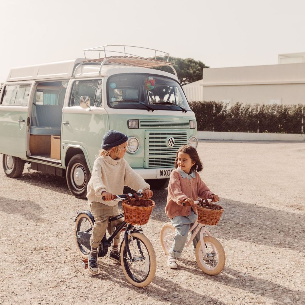 Banwood Rowerek Biegowy First Go! Różowy 2.5-5 lat