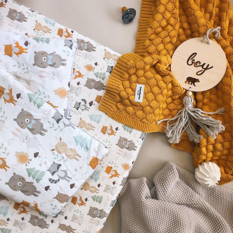 ColorStories Prześcieradło do łóżeczka 140x70cm Woodland