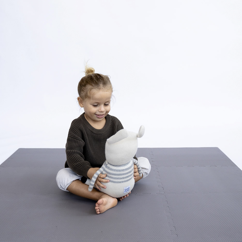 B. Toys Klocki Pojazdy 30 el. 18m+