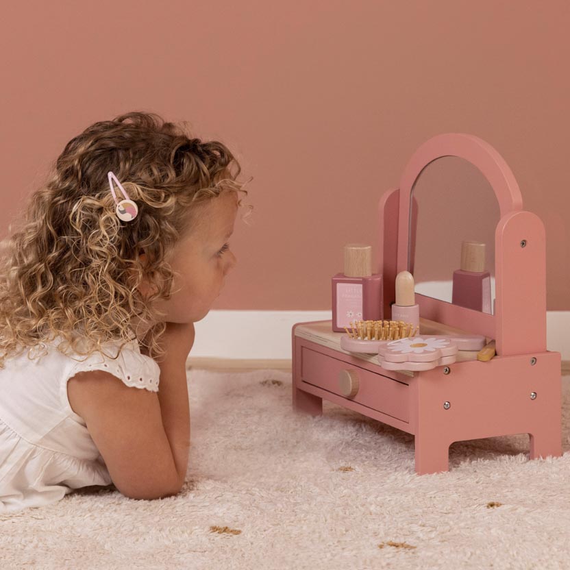 Little Dutch, Drewniana toaletka dla dziewczynki