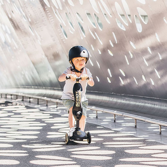 SCOOTANDRIDE, Kask XXS-S dla dzieci 1-5 lat Black wersja limitowana