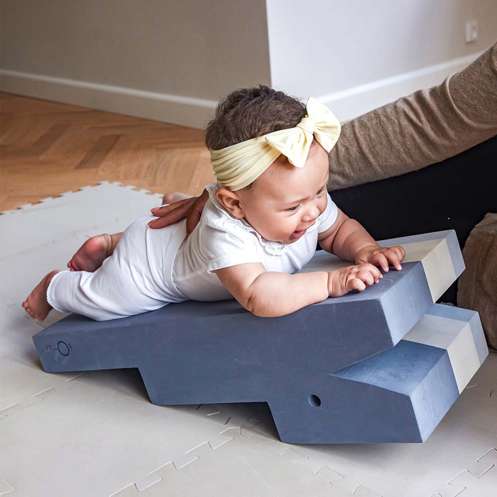 Krokodyl zabawka sensoryczna L Cloudy Blue | bObles