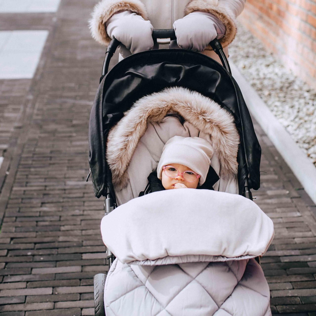 Śpiworek do wózka Beztroska M 5-24m - Jasno Szary