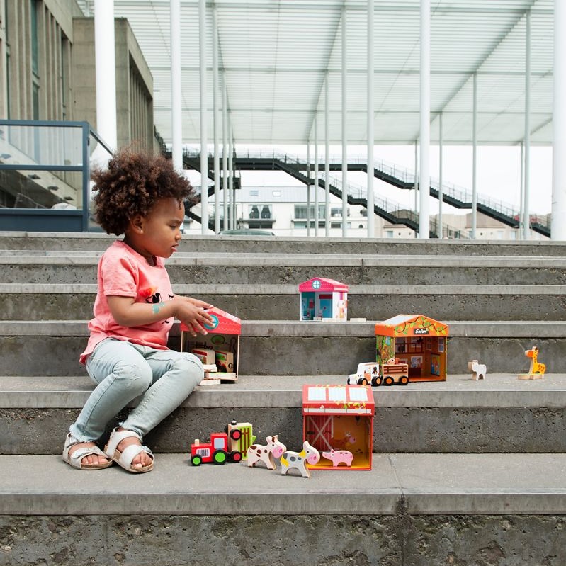 Scratch Domek FARMA 2w1 Drewniany dla Dzieci 3+