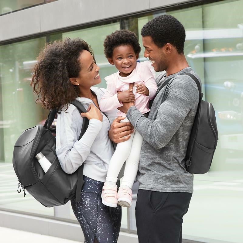 Skip Hop Plecak Paxwell Sling Black Camo dla Taty