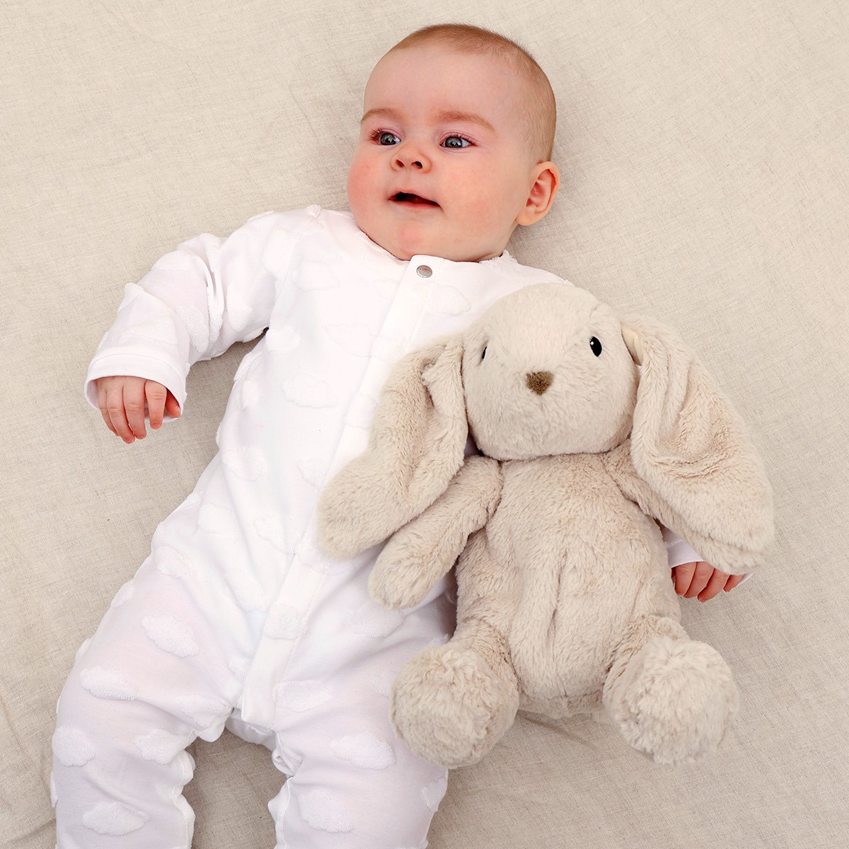 Cloud B - Love Light Buddies Billy Bunny - Szumiący Królik z czujnikiem ruchu i pozytywką