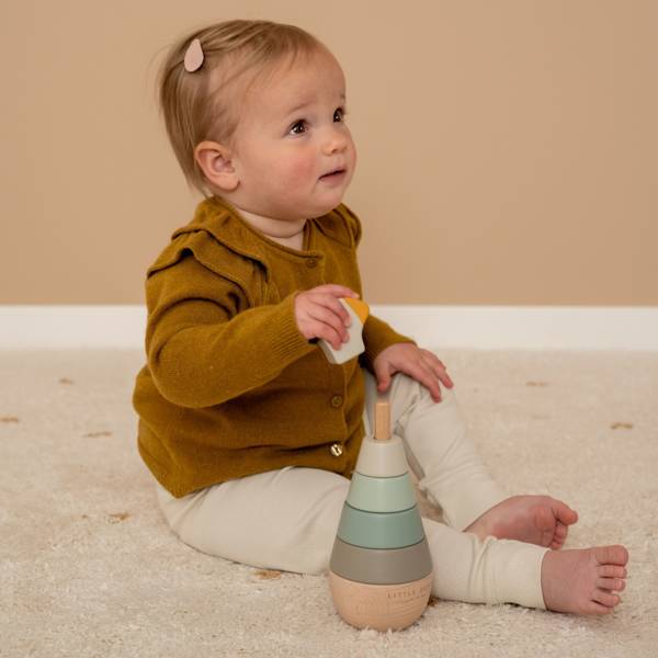 Little Dutch, Drewniana piramida gąska