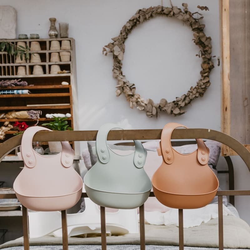 Bibs Śliniak Silikonowy Premium Earth 6m+