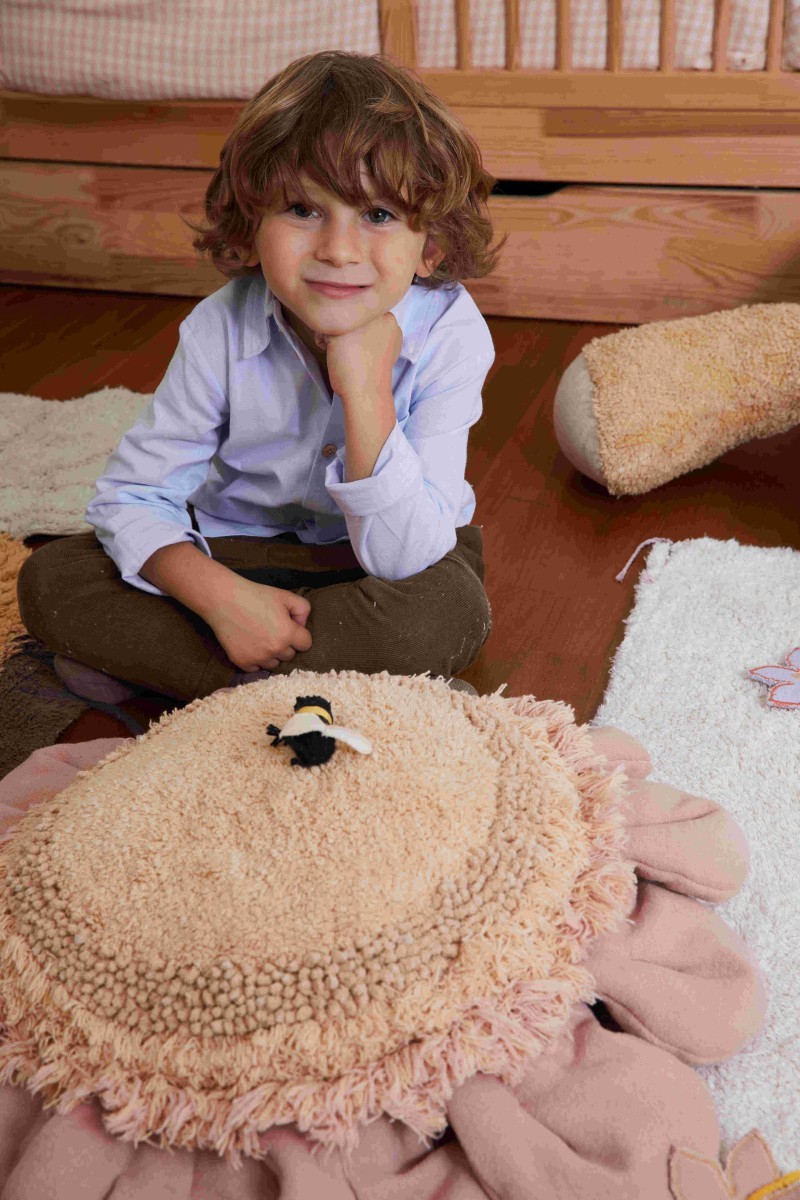 Lorena Canals Poduszka podłogowa Pink Daisy, Planet Bee 140×80