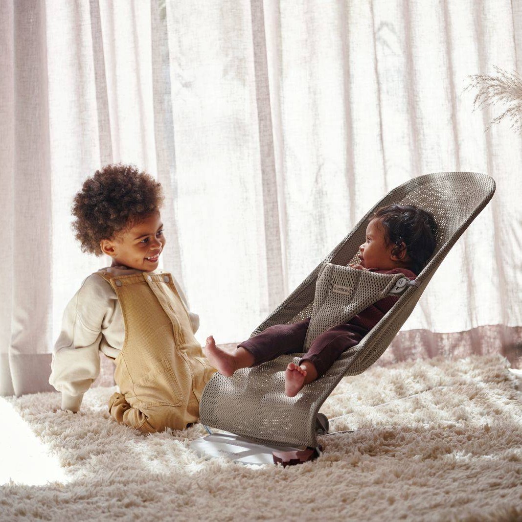BabyBjorn Leżaczek Bliss Mesh - Szary Beż 0+