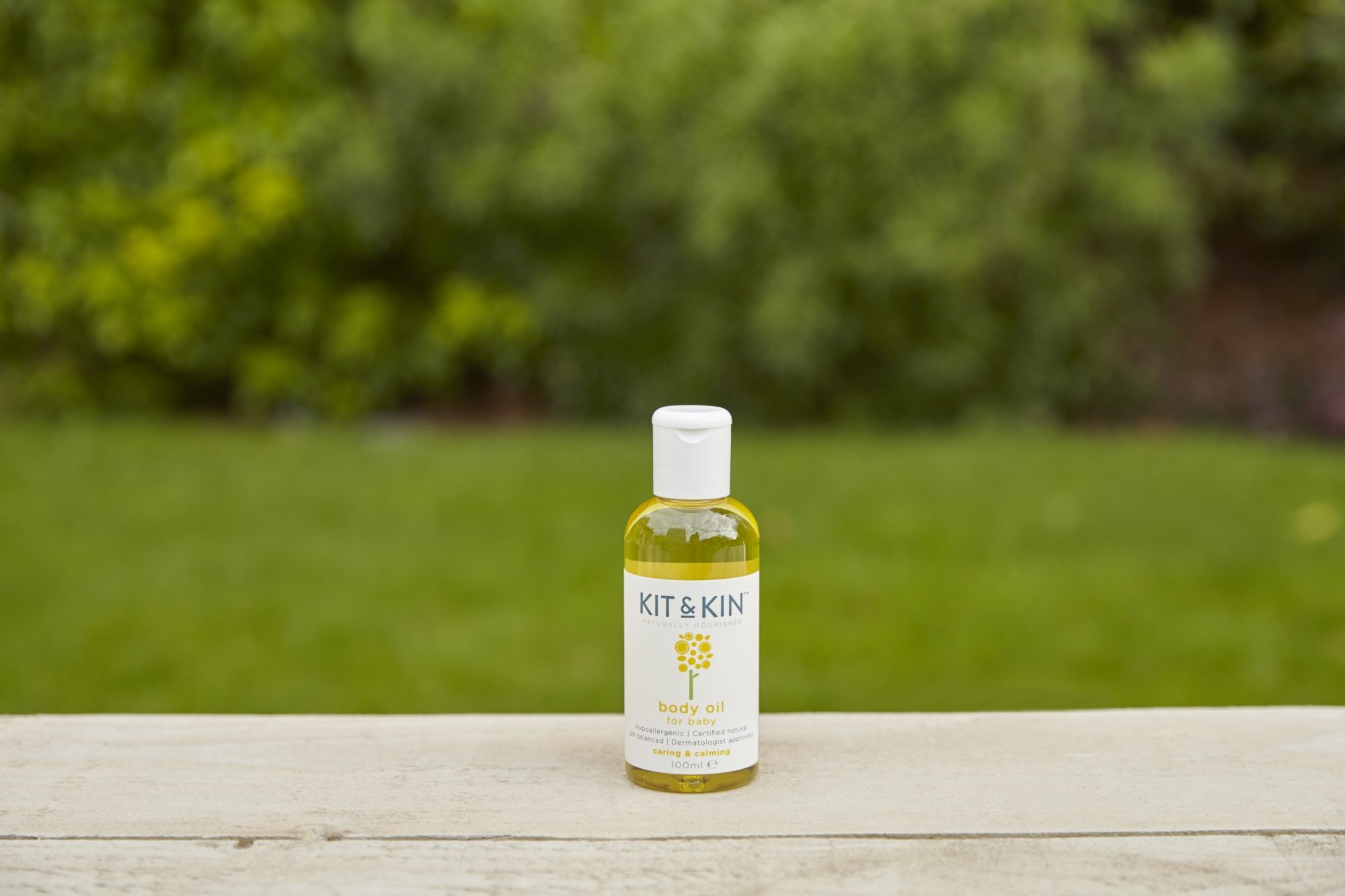 Kit and Kin Olejek Łagodzący Organiczny dla Maluszka 100ml