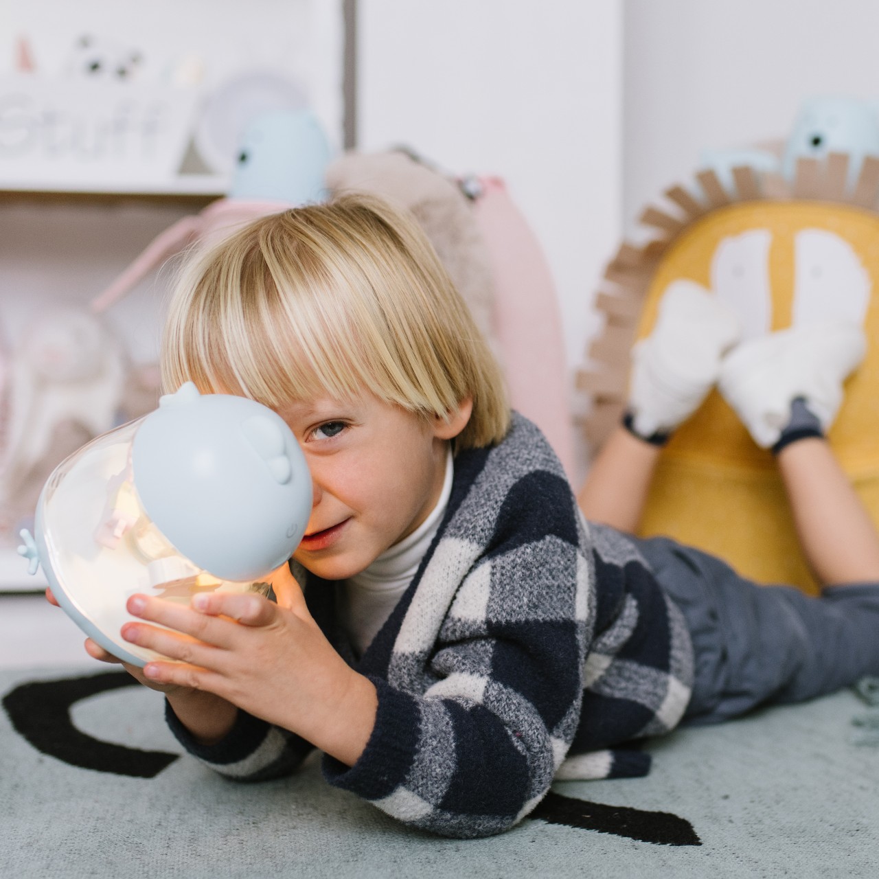 Rabbit&Friends Lampka z pozytywką kurczak niebieska 0+