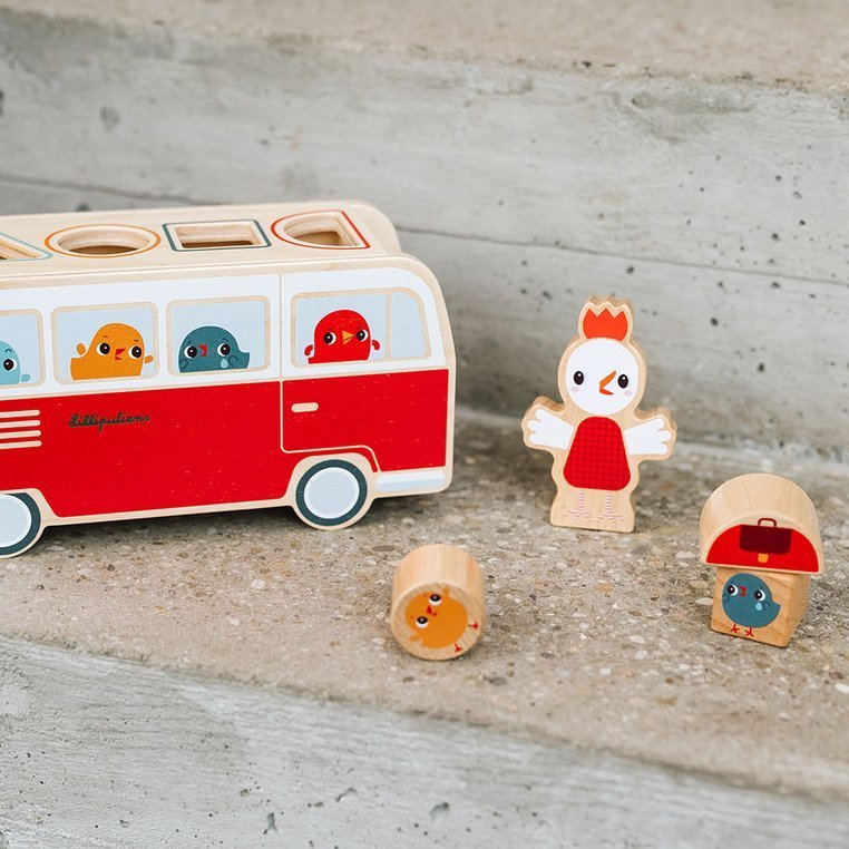 Lilliputiens Drewniany Autobus-Sorter z Kurczaczkami 12m+