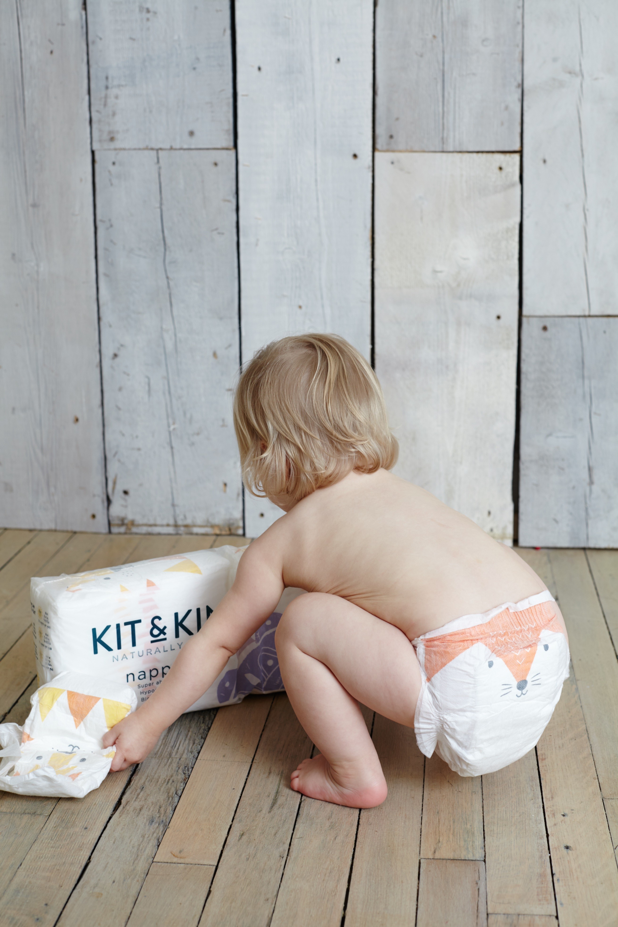 Kit and Kin Pieluszki Panda Maxi Plus (9-15kg) 34 szt.