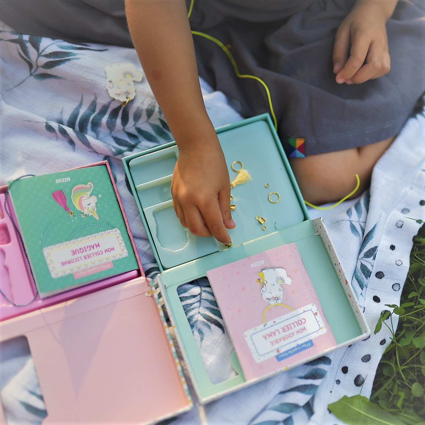 Auzou, Biżuteria zawieszka Jednorożec 7+