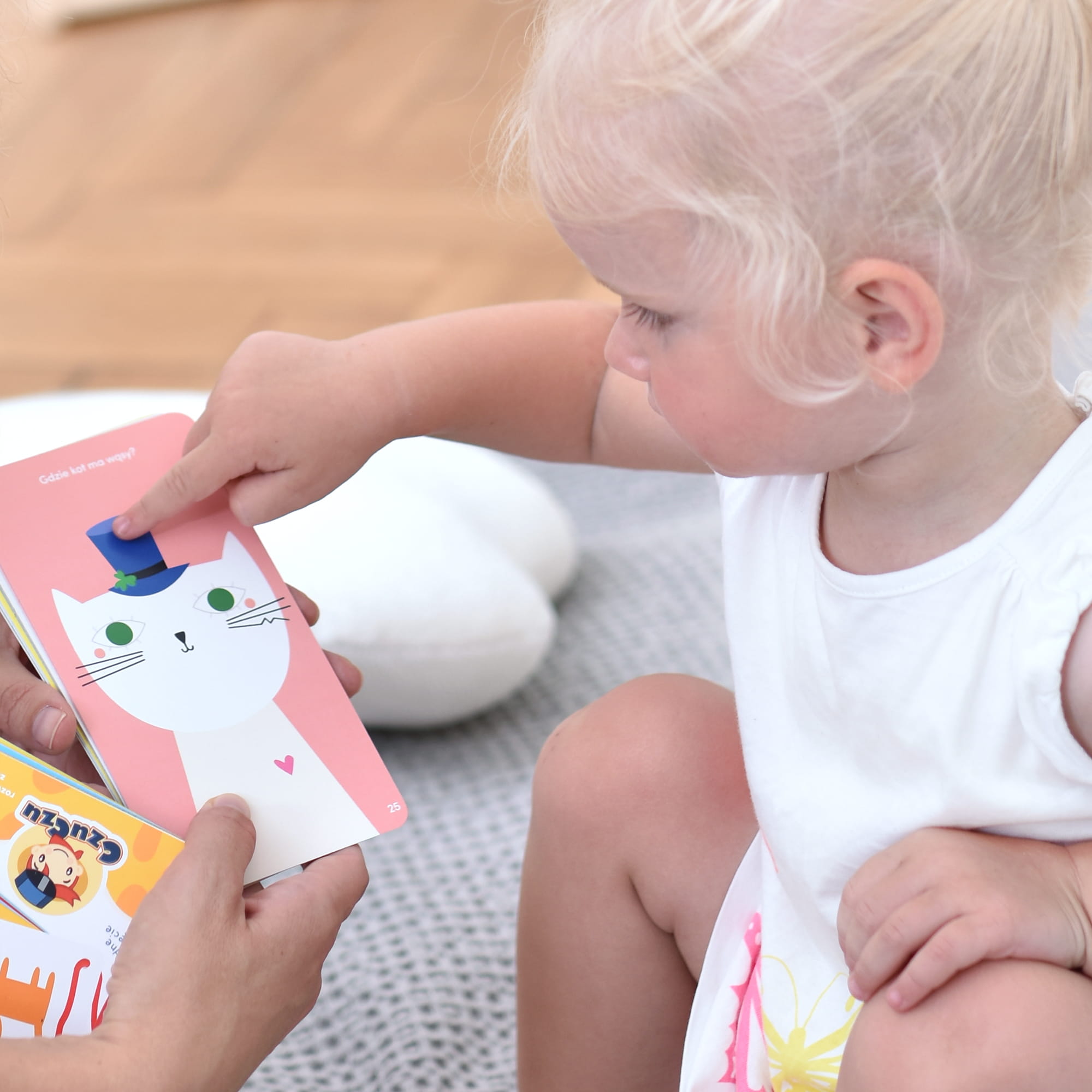 Moje Pierwsze Zagadki Czuczu Edukacyjna Książeczka 2+