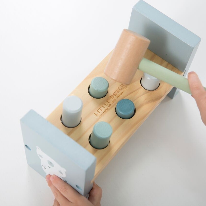 Little Dutch, Przebijanka Błękit