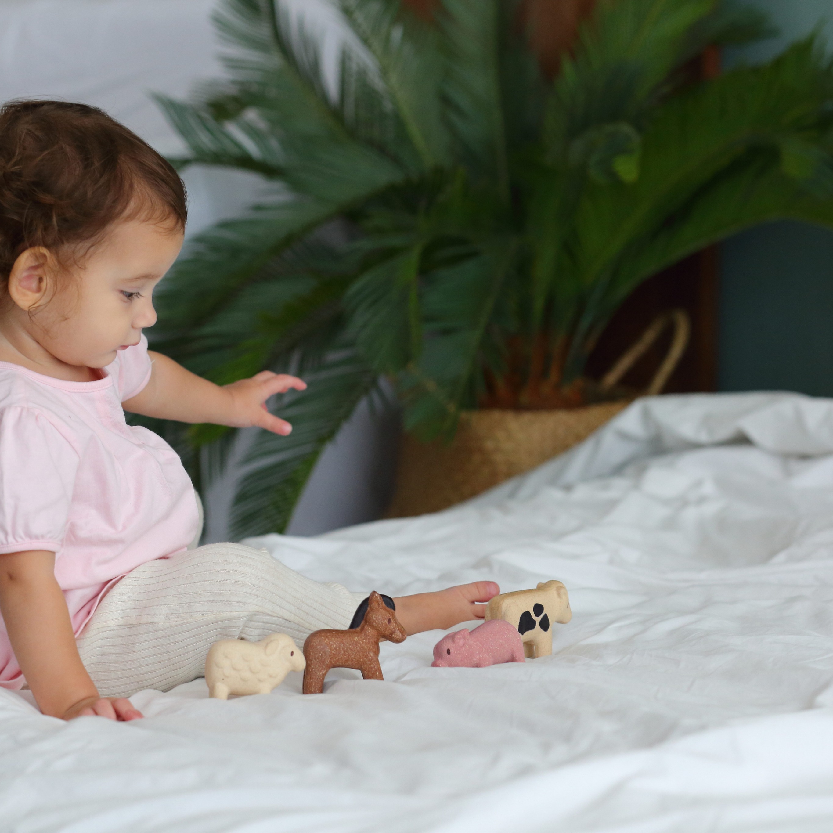 Plan Toys Figurka Wieloryb - Zwierzątko Morskie 1+