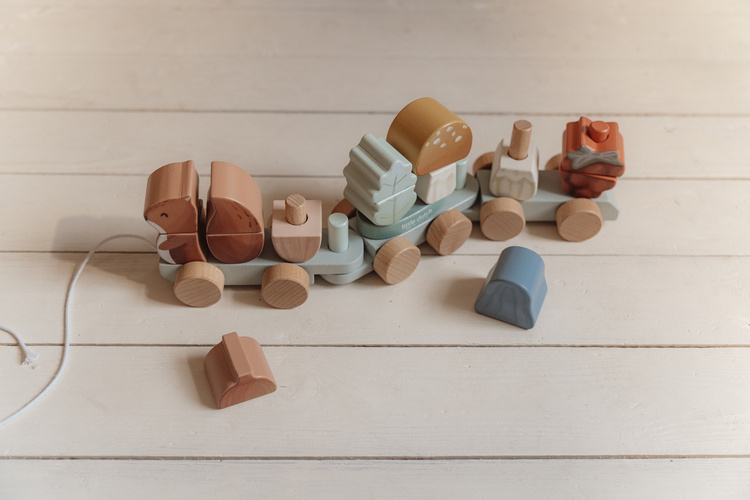 Little Dutch Drewniany Pociąg Wiewiórka 18 el. 18m+