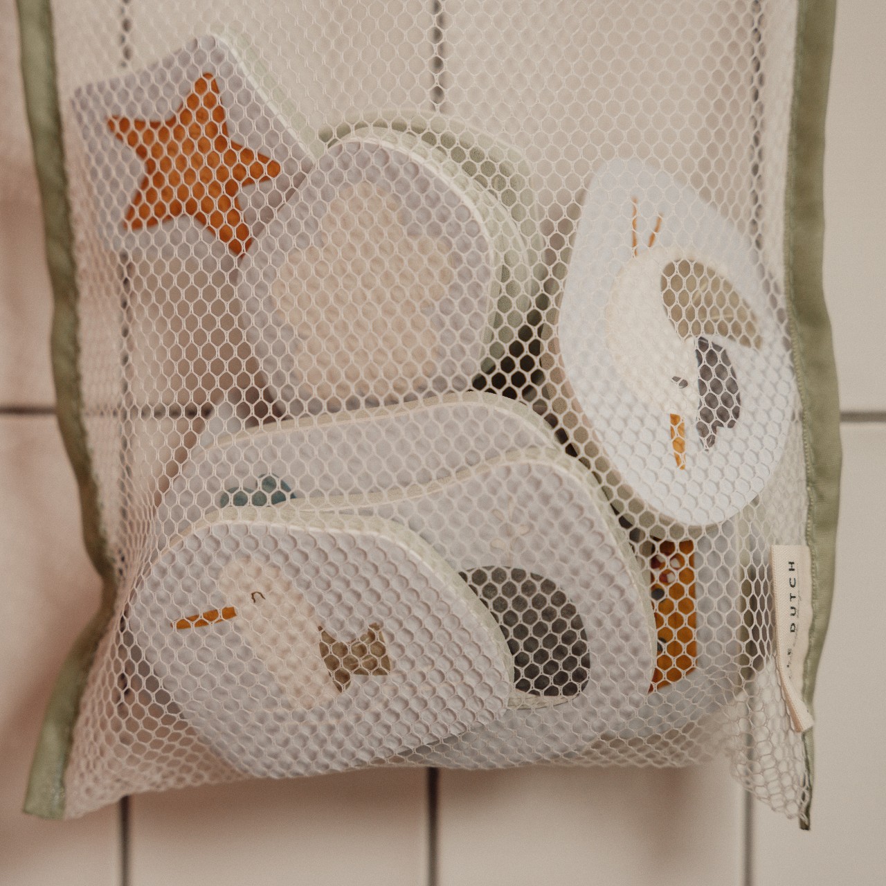 Little Dutch Puzzle Piankowe do Kąpieli Sailors Bay 16el 10m+