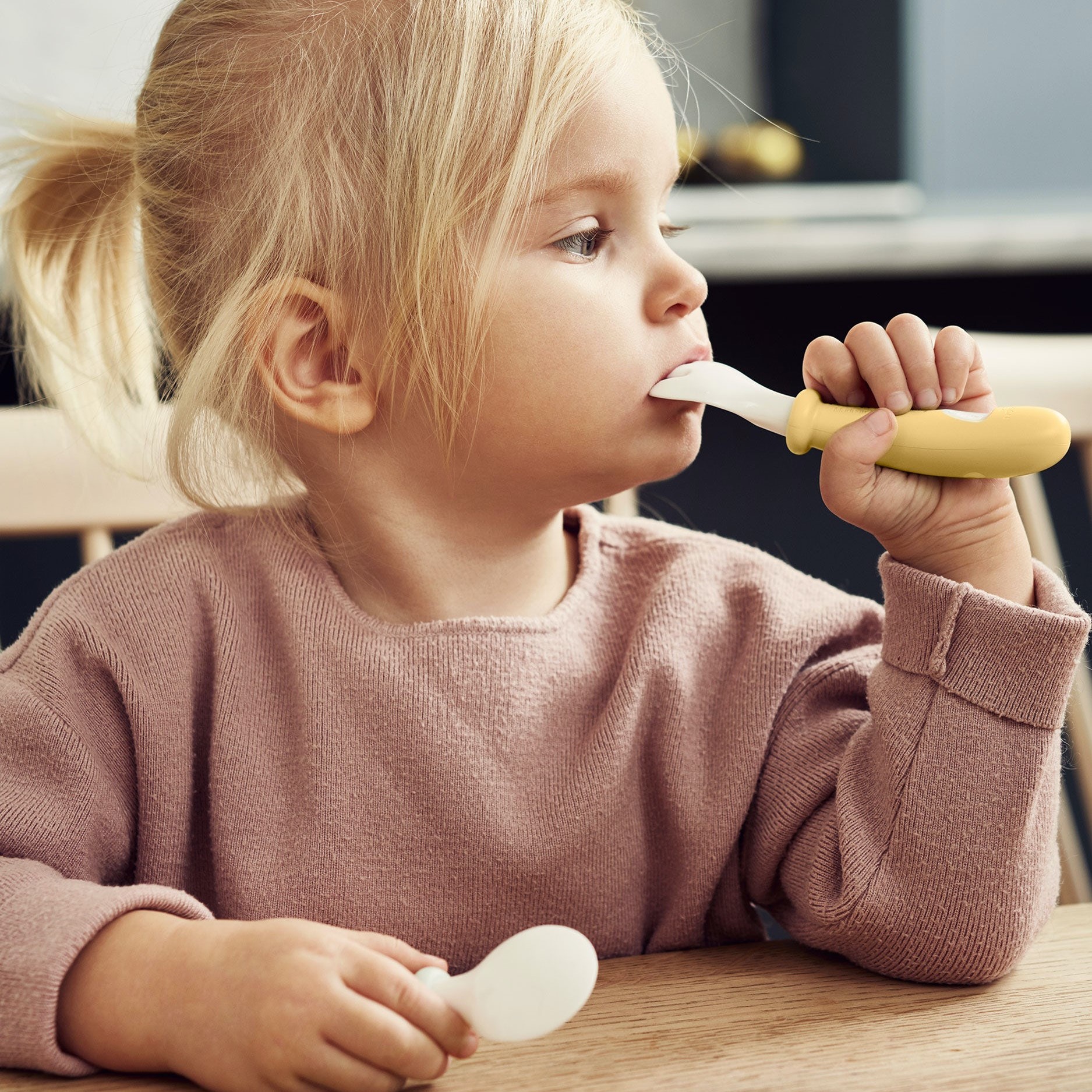 BABYBJORN sztućce 4szt. powder yellow