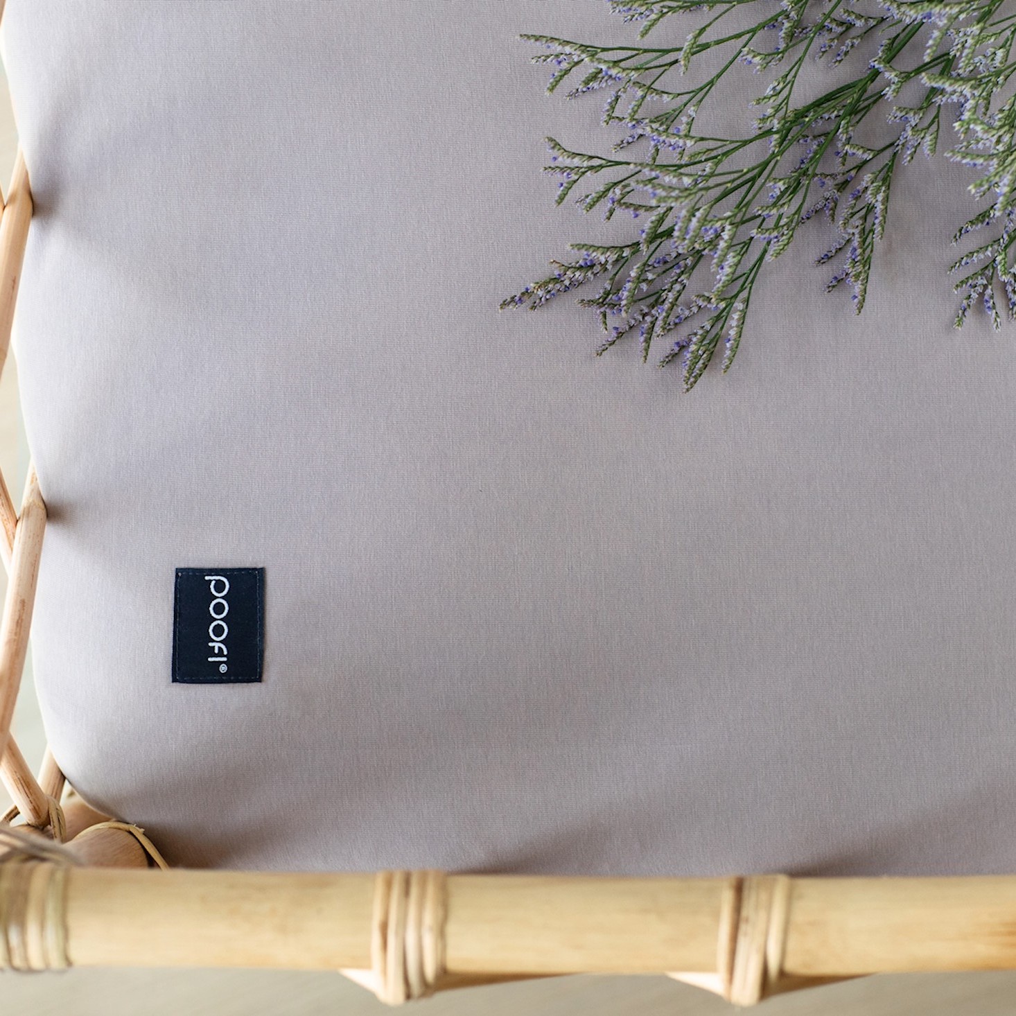 Poofi, Prześcieradło do łóżeczka 60x120cm  lawenda