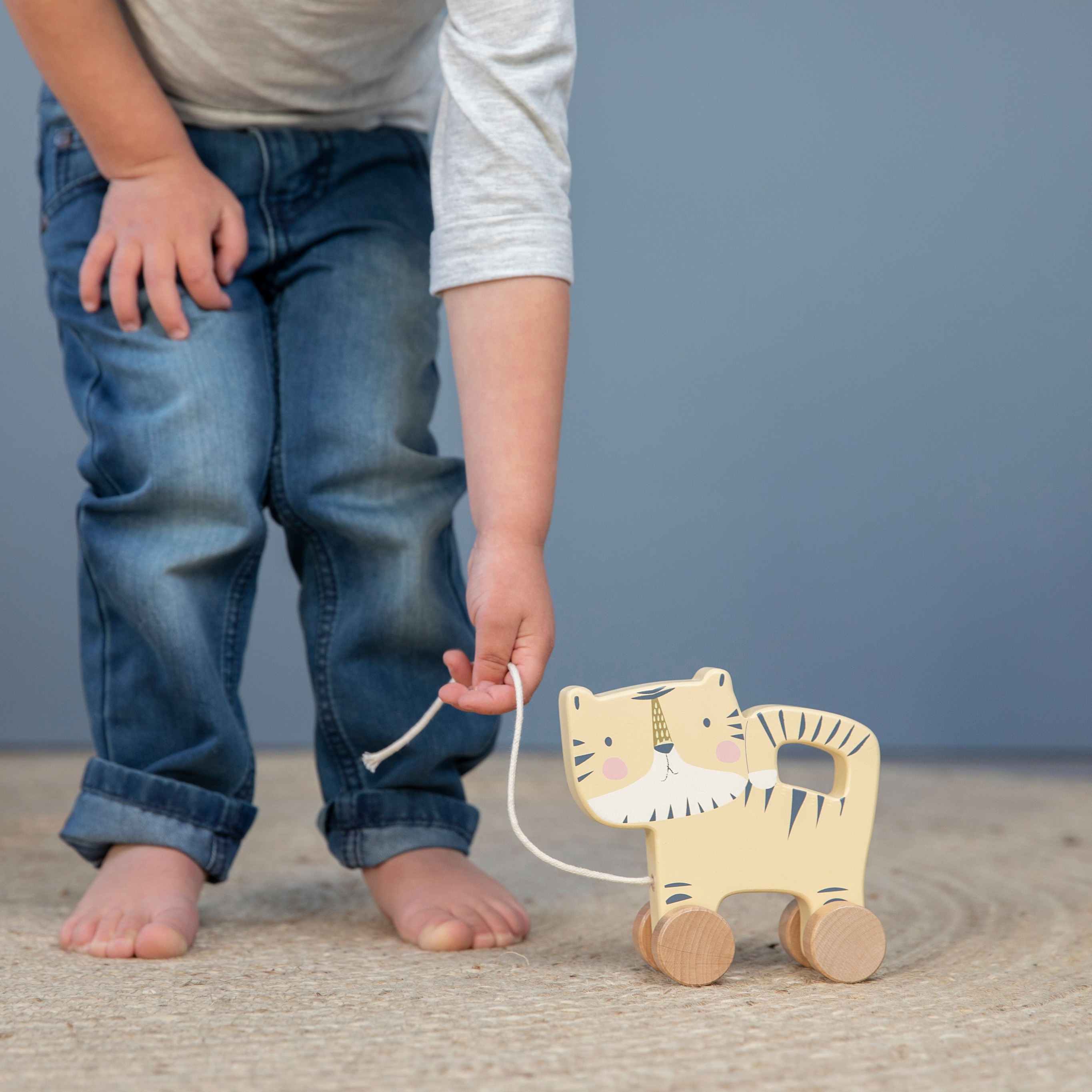 Little Dutch Tygrysek na sznurku 12m+