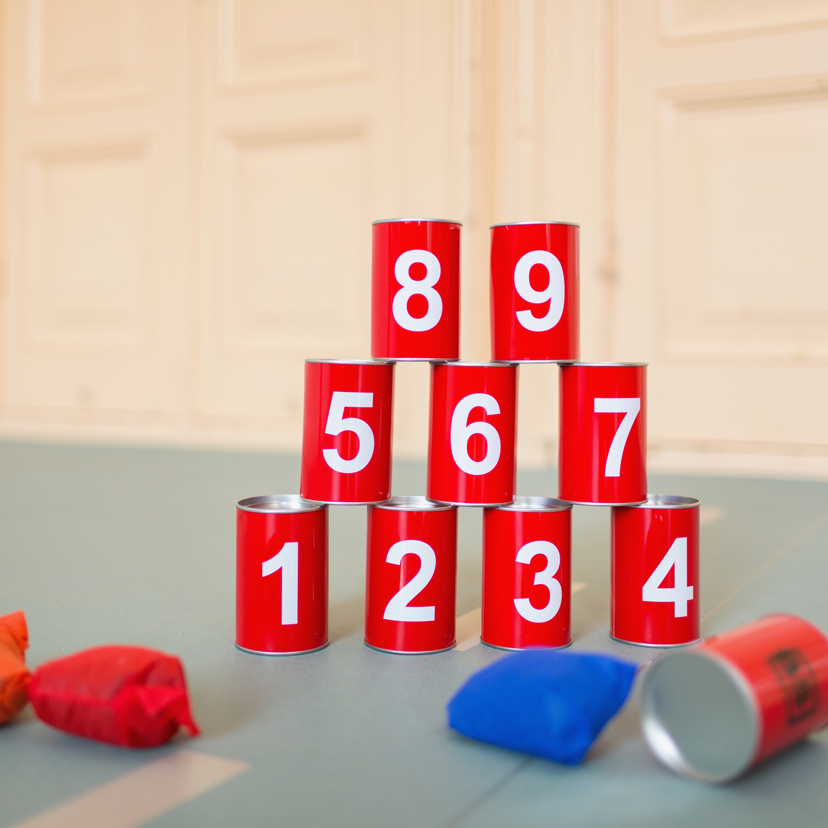 Gra Puszki Czerwone - Zręcznościowa 3+