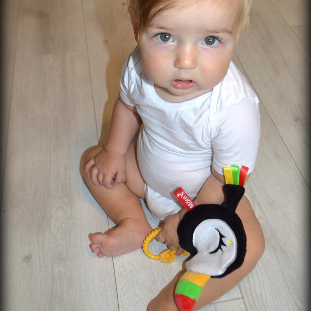 Mom's Care Szeleścik Sensoryczny Tukado 0+