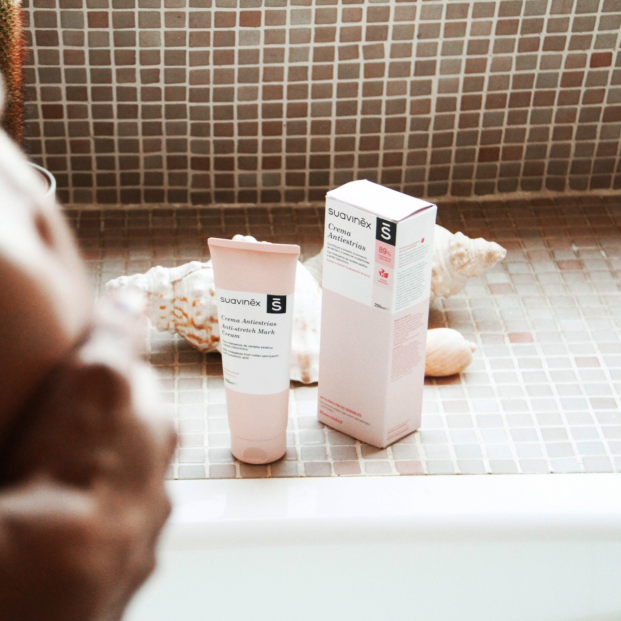 Suavinex Ujędrniający Krem do Ciała 250ml | Po ciąży