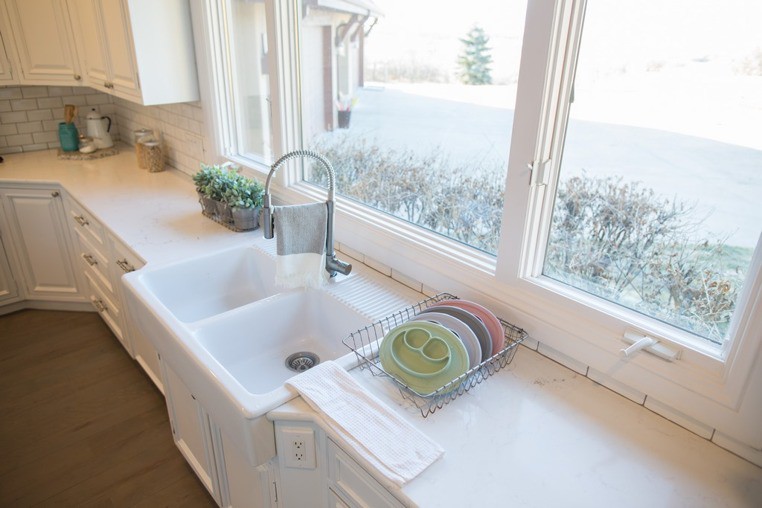 EZPZ Mini Mat Talerzyk z Podkładką 2w1 Różowy 6m+