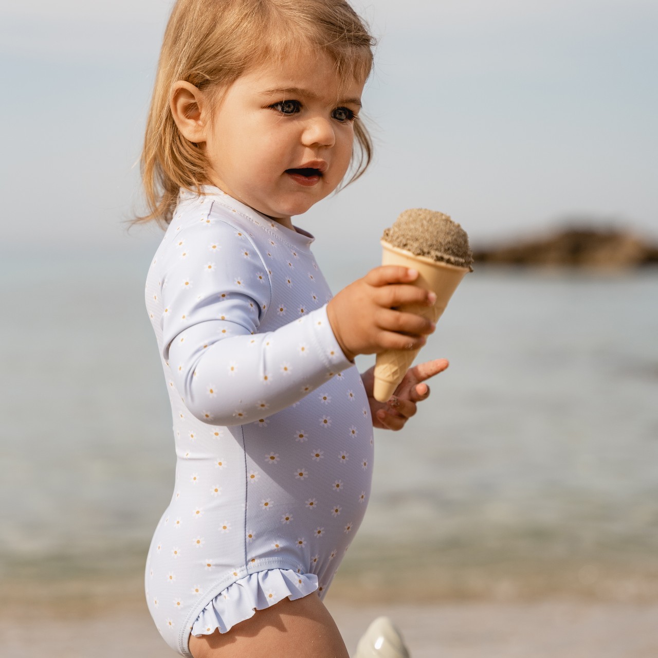 Little Dutch, Swimsuit z rękawami Daisy Blue 86/92 Daisy