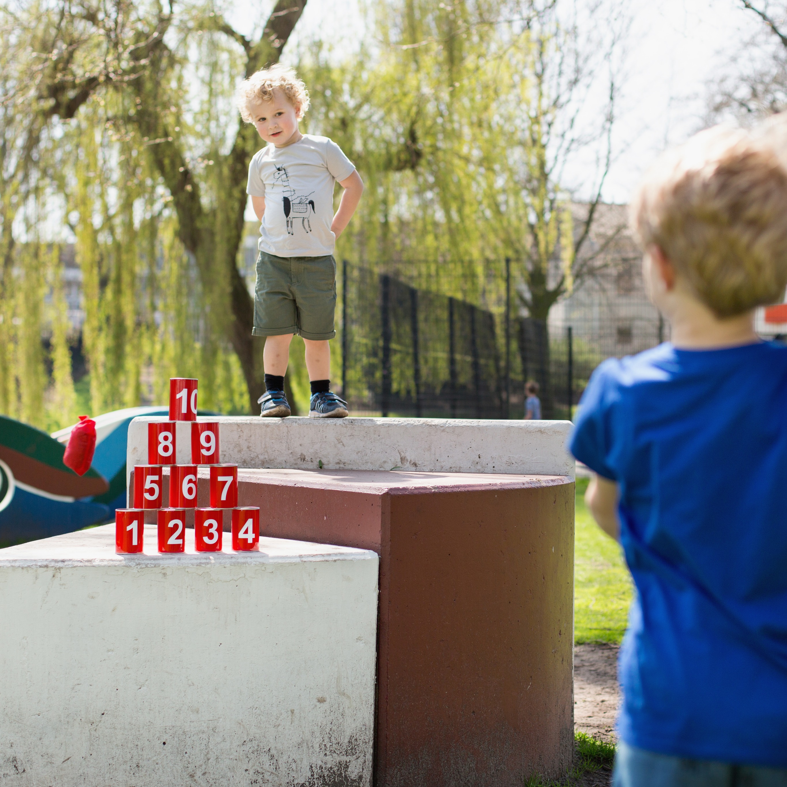 Gra Puszki Czerwone - Zręcznościowa 3+