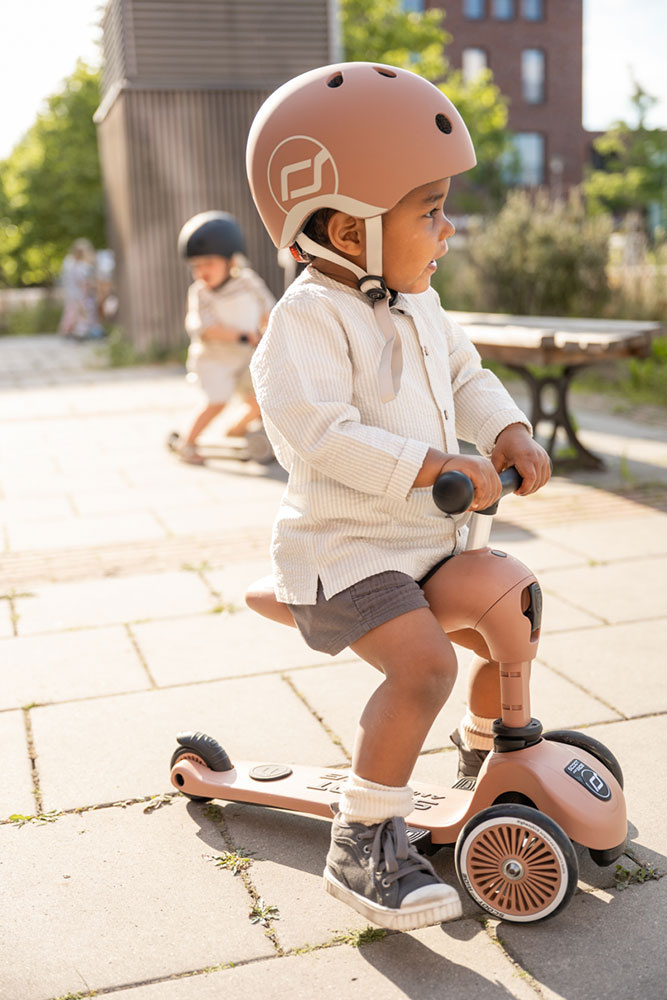 SCOOTANDRIDE Highwaykick 1 Push and Go 2w1 Jeździk i hulajnoga z rączką do prowadzenia 1-5 lat Mocha